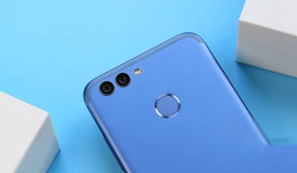 华为nova2和nova哪个好？华为nova2和华为nova外观、性能及拍照全面对比评测