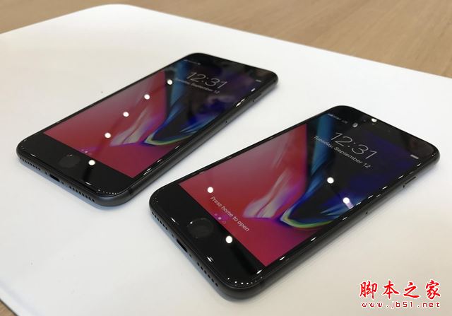 iPhone8和8Plus哪个性价比高