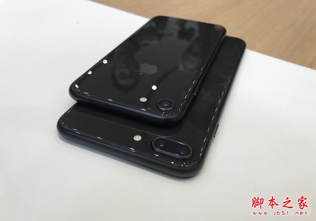 iPhone8和8Plus哪个性价比高