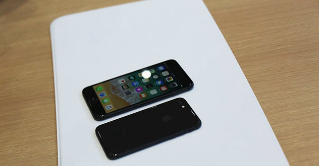 iPhone8和iPhone8