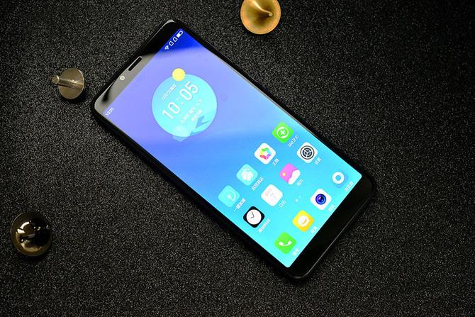 360手机N6/N6 Pro哪个值得买吗？360手机N6配置性能外观全面评测