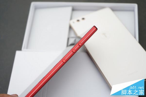 坚果3和坚果Pro 2哪个好？锤子坚果Pro2和坚果3对比区别详细评测 