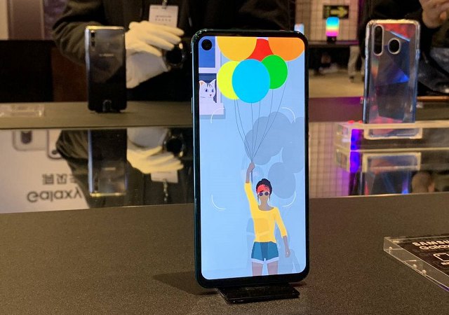 三星A8s配置怎么样 三星Galaxy A8s参数配置及图鉴一览