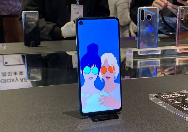 三星A8s配置怎么样 三星Galaxy A8s参数配置及图鉴一览