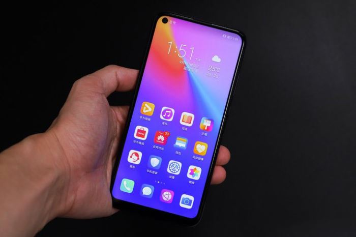 荣耀Play3手机值得入手吗?荣耀Play3全方位性能实测