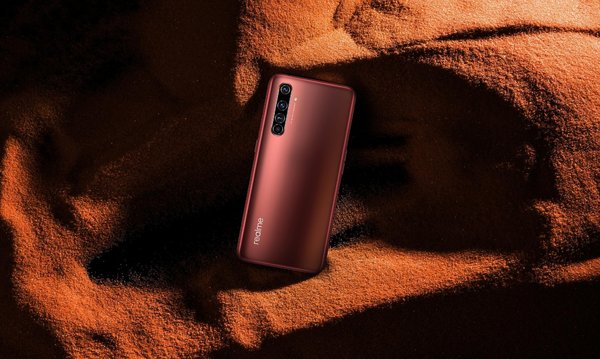 realmeQ2对比realmeQ2pro