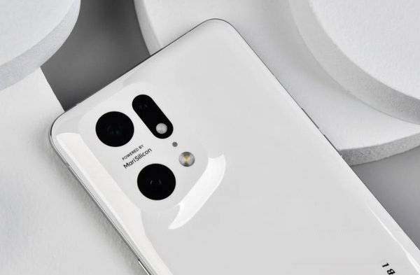 oppofindx5和Reno8Pro区别对比