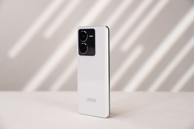 iQOOZ8测评