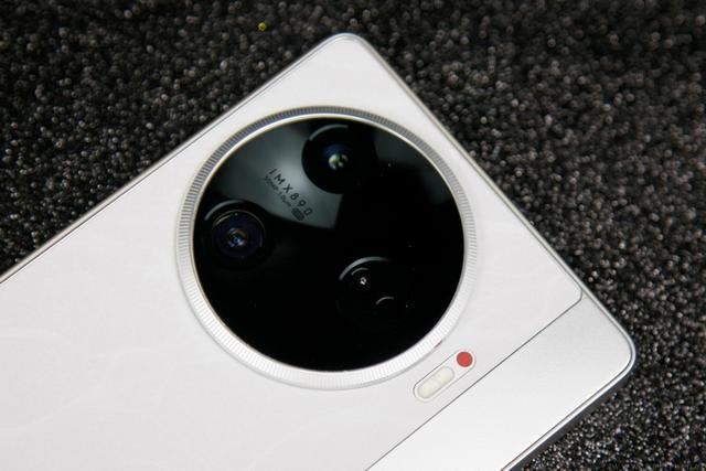 TECNOCAMON30Pro5G测评