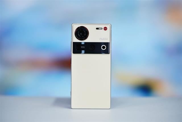 努比亚Z70Ultra评测