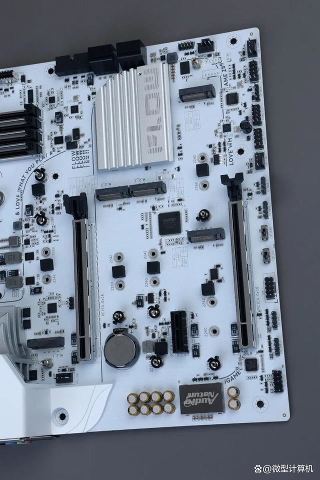 iGameZ890FLOW主板测评