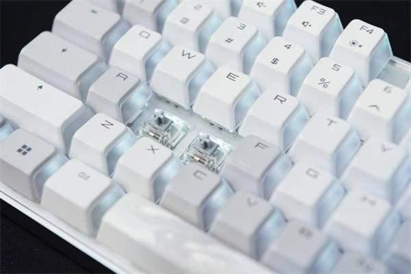 樱桃MX8.2Xaga曜石键盘评测
