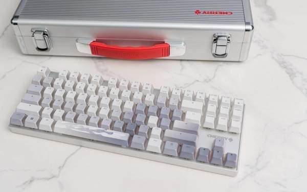 樱桃MX8.2Xaga曜石键盘评测