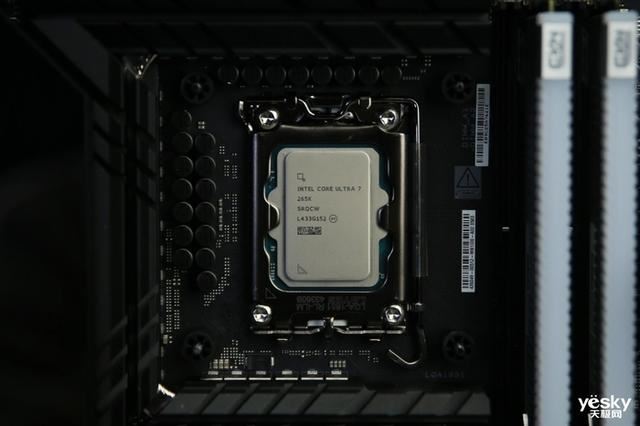 酷睿Ultra7265K评测