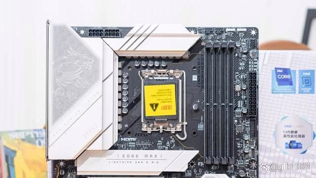 微星Z790和索泰4070SUPER测评
