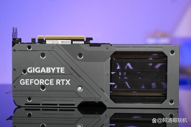 技嘉RTX4070SUPER评测