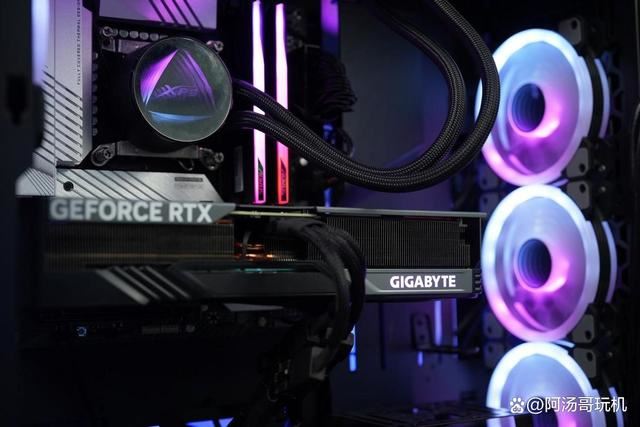 技嘉RTX4070SUPER评测