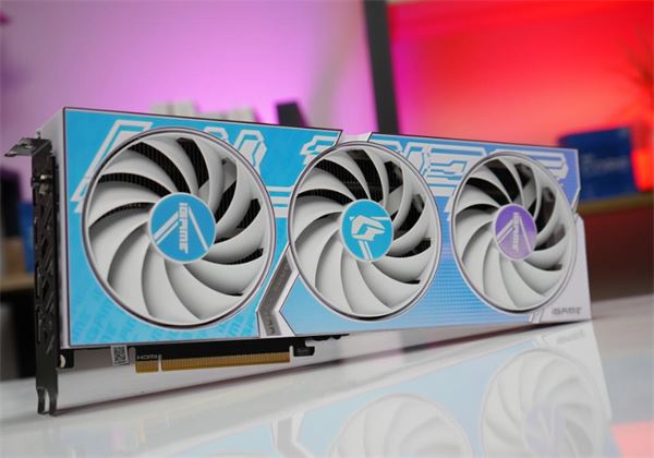 技嘉rx7600魔鹰相当于什么卡