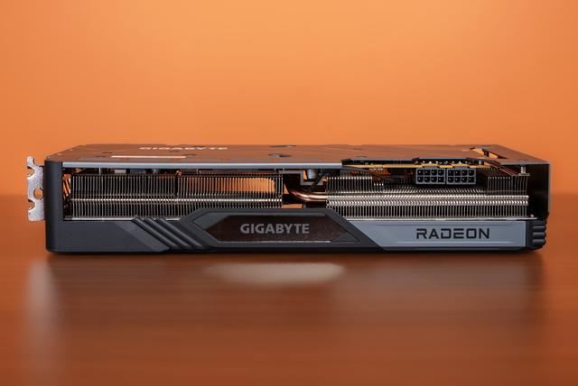 技嘉RX7900GRE魔鹰16G评测