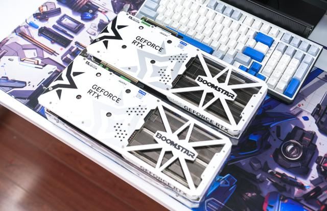 影驰RTX4070TiSUPER星曜OC测评