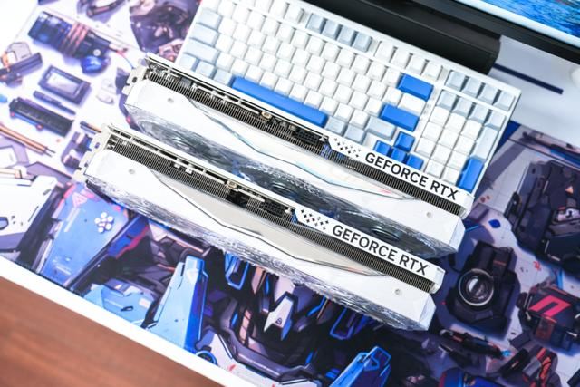 影驰RTX4070TiSUPER星曜OC测评