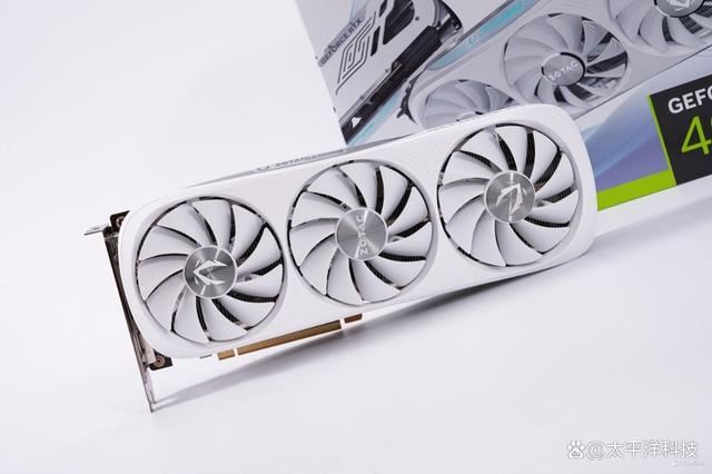 索泰RTX4080SUPER测评