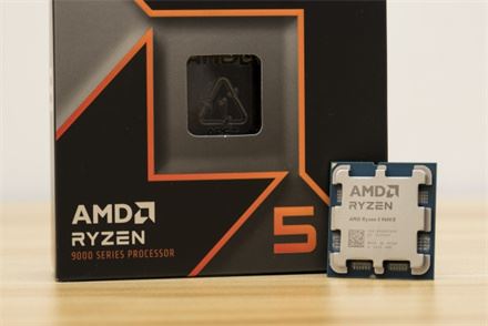 锐龙9600x适合玩游戏吗