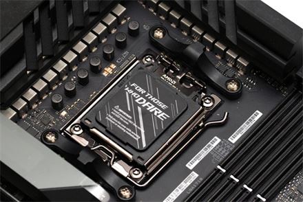 锐龙r9 9950x和酷睿i9区别介绍