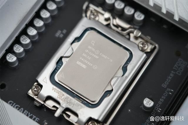 12400F与5700X3D哪款更值得你入手