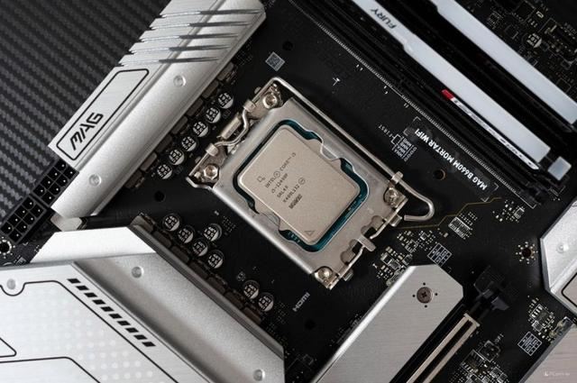 i512490F对比锐龙57500F对比测评