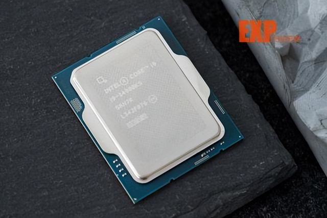 酷睿i914900KS测评