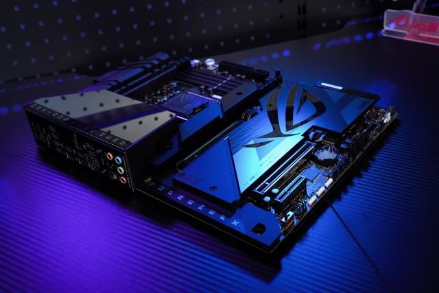 英特尔i7-14700K首发评测