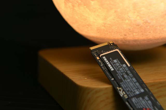 三星980 PRO 2TB固态硬盘评测