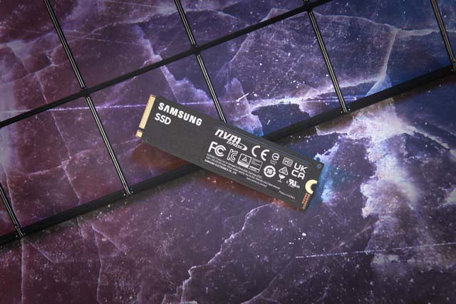 三星970 EVO Plus对比980 PRO