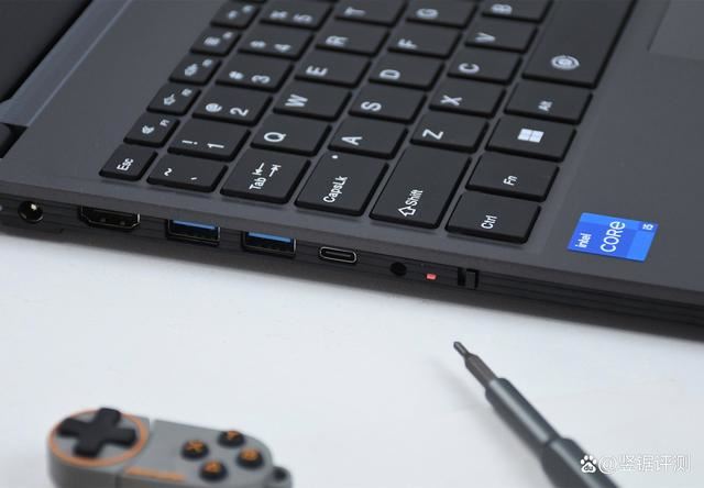 驰为CorebookX纪念版评测
