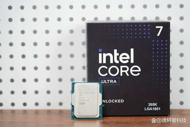 华硕Z890AYW主板搭配Ultra7265K性能如