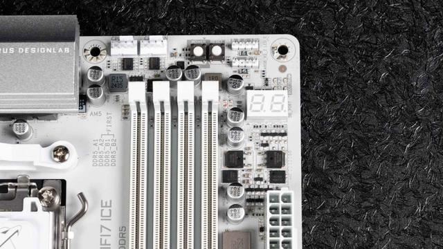 技嘉X870主板评测