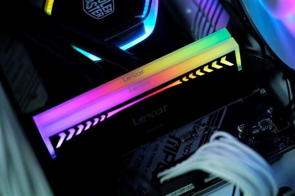 雷克沙ARES6400C30DDR5评测