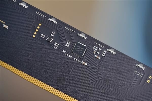 雷克沙ARES6400C30DDR5评测