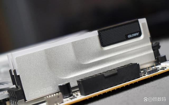 光威神武DDR5评测