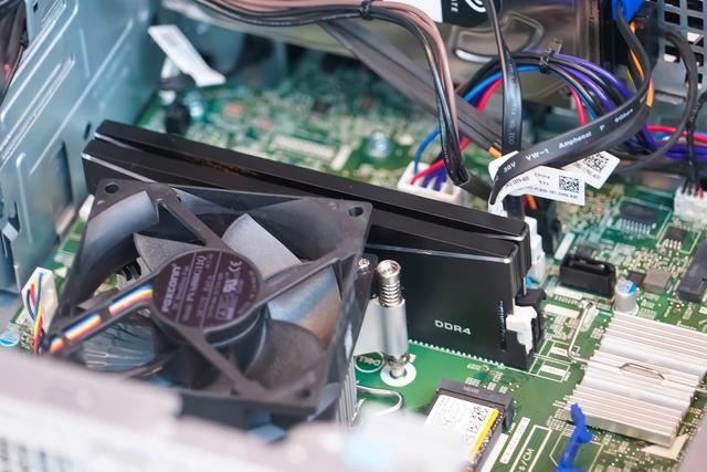 掠夺者Pallas32GB内存测评