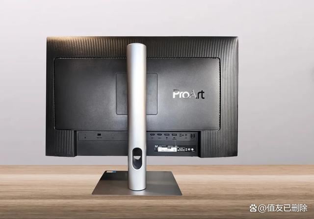 华硕创艺27Pro显示器测评