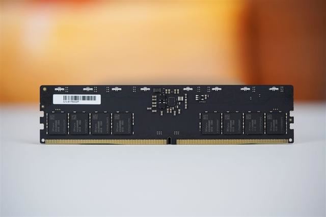 雷克沙DDR56000C26内存评测