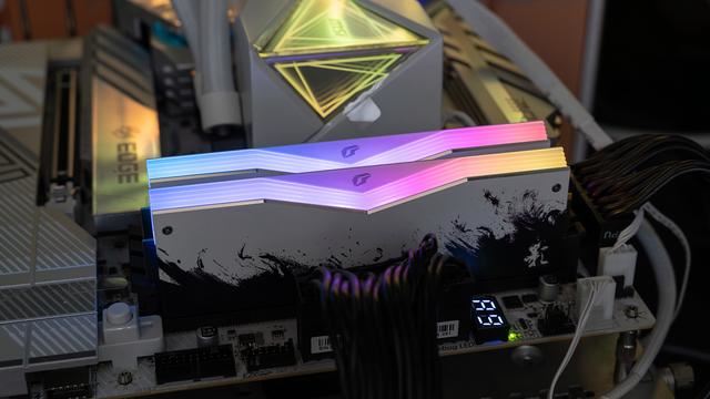 什么是DDR5内存训练