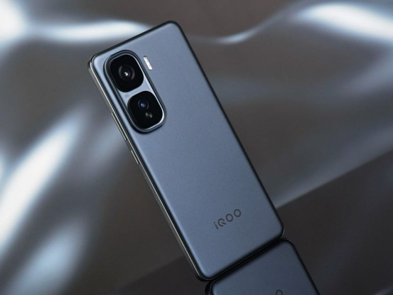 iQOO Neo10评测