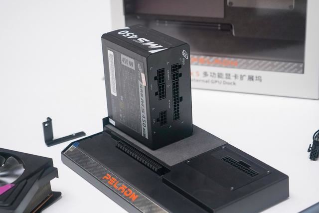 镭凌LinkS2显卡扩展坞测评
