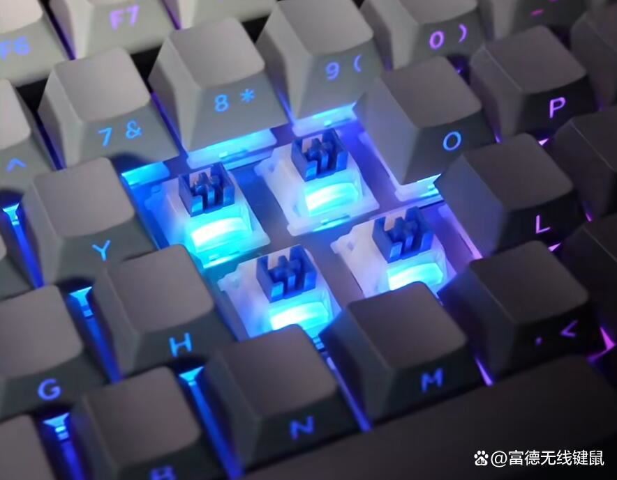 机械键盘上下灯位怎么选