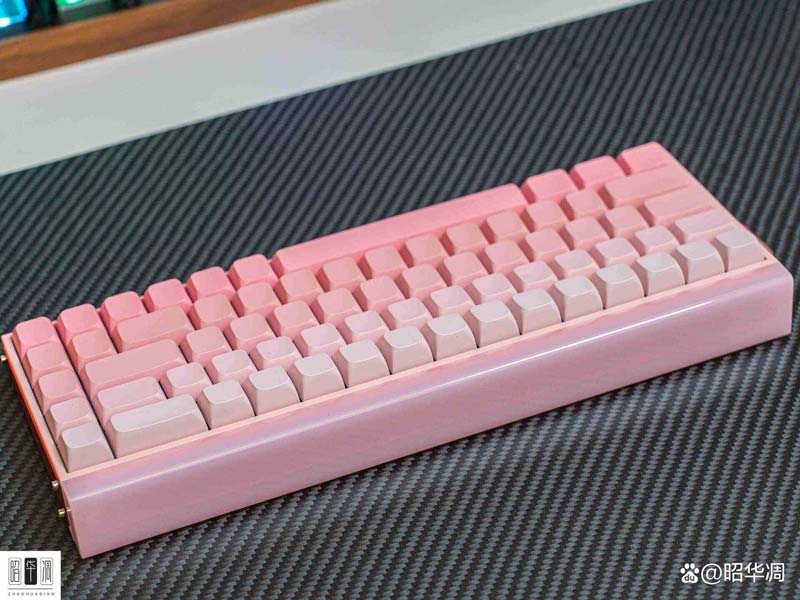 狼蛛HERO68HE评测