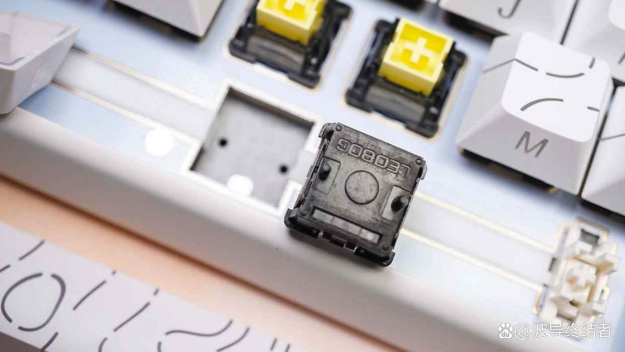 狼蛛HERO84HE测评
