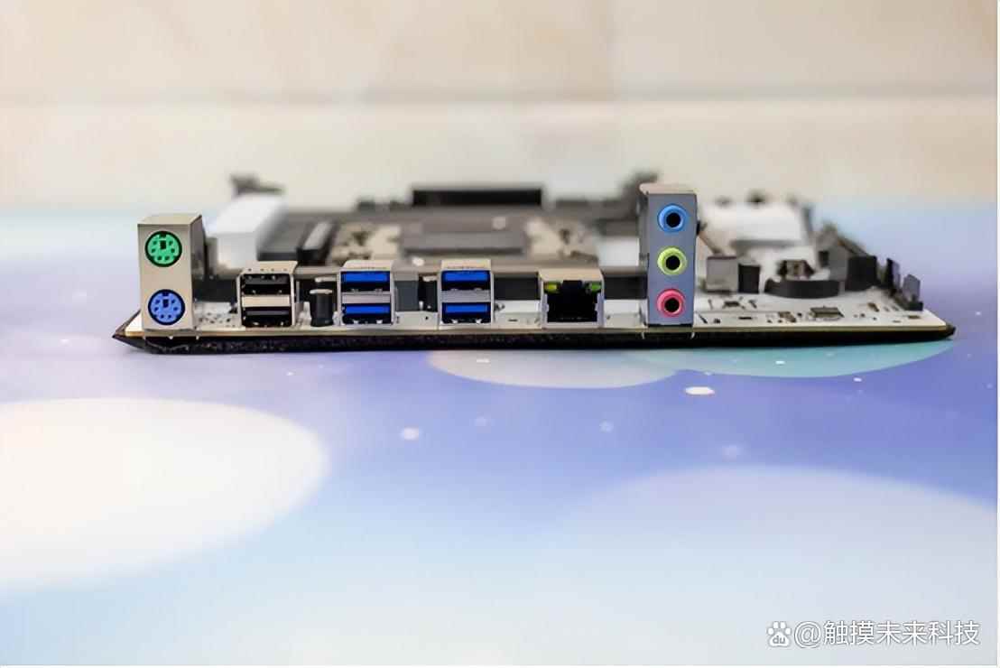 华南金牌X99主板测评